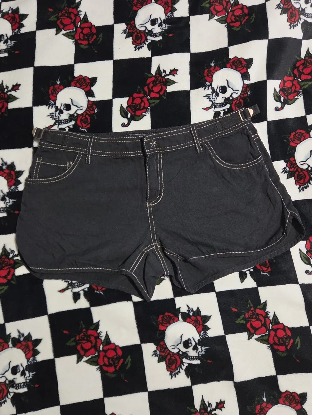 Da-Nang Black Silk-Blend Shorts